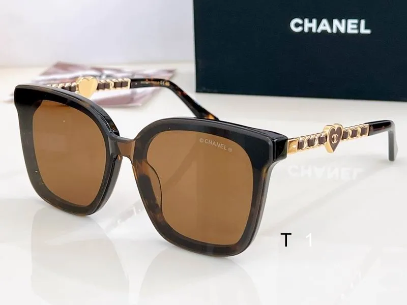 Chanel A95076 54 21-142 a06